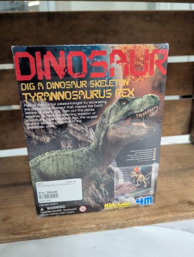 4M DINOSAUR UTGRAVINGSSETT