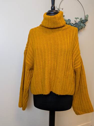 Okergul strikkegenser Gina Tricot, str XS